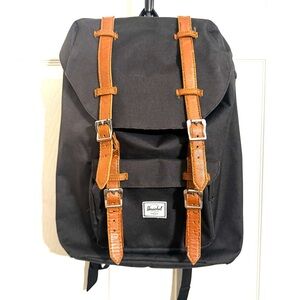Herschel Little America™ Backpack | Mid-Volume - 21L